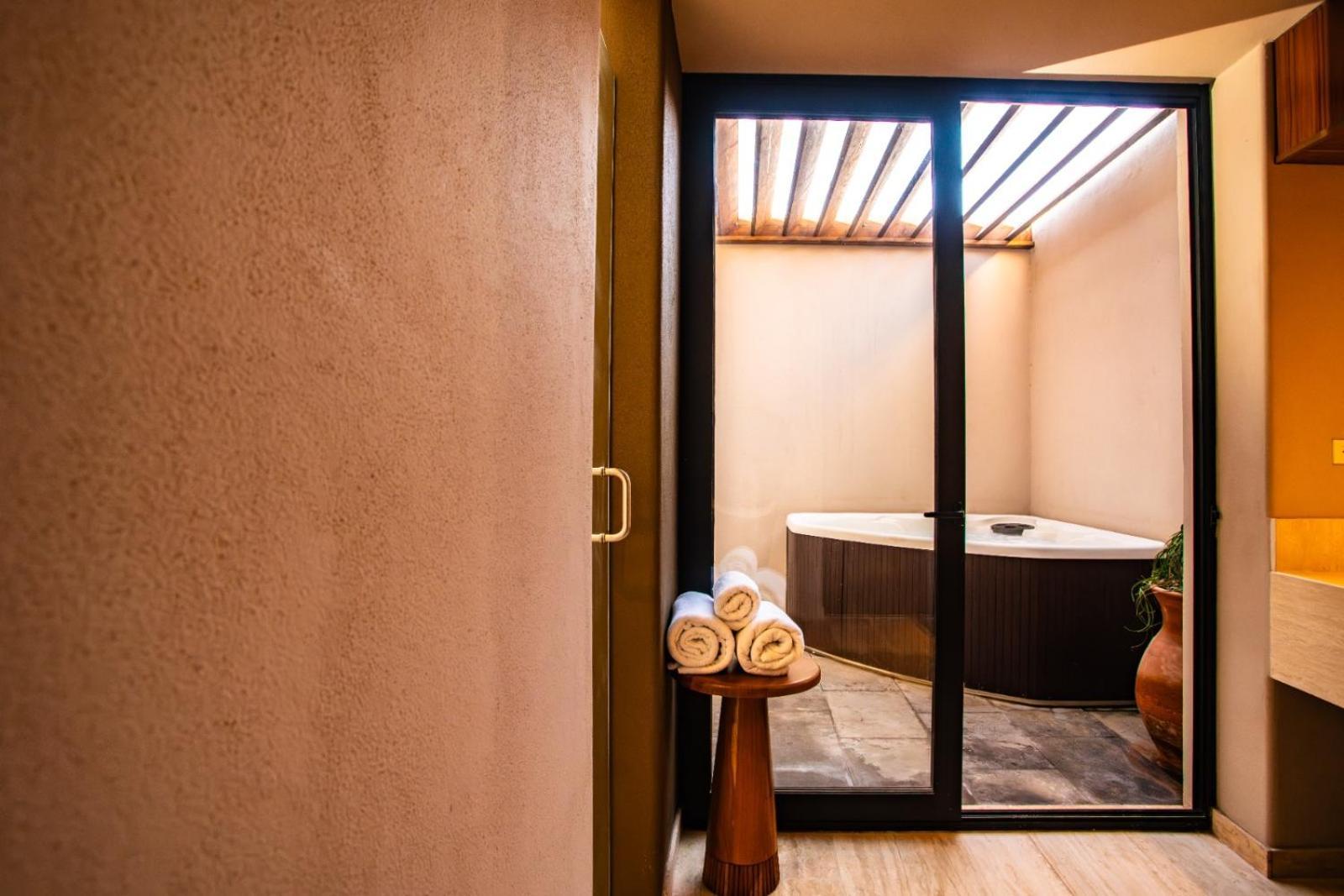 Hotel Flores De Sal-Valle De Guadalupe Esterno foto