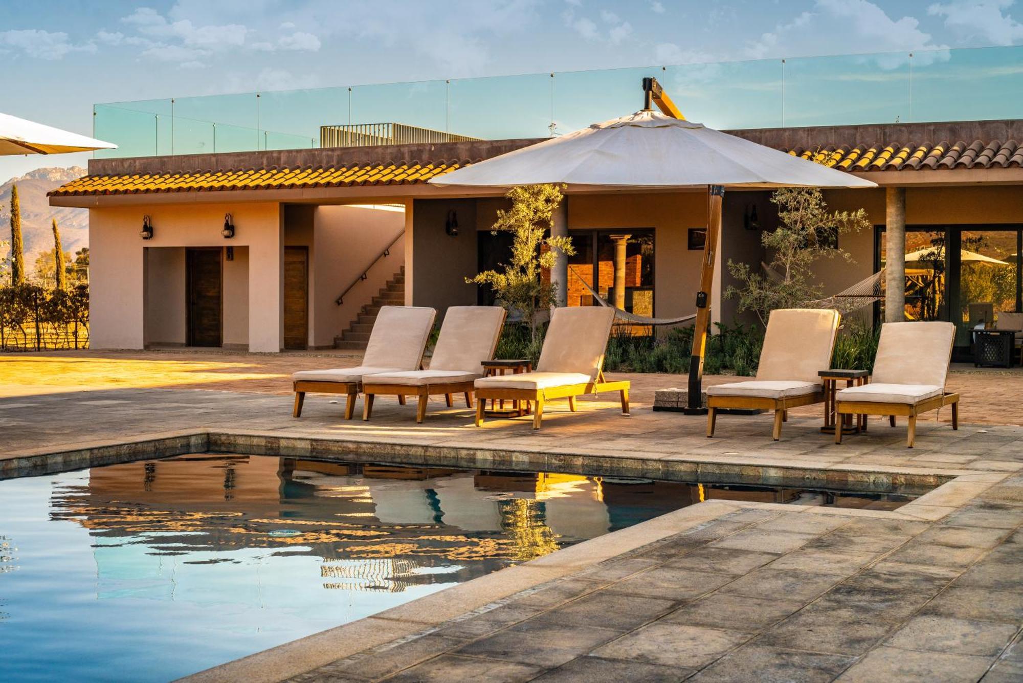 Hotel Flores De Sal-Valle De Guadalupe Esterno foto