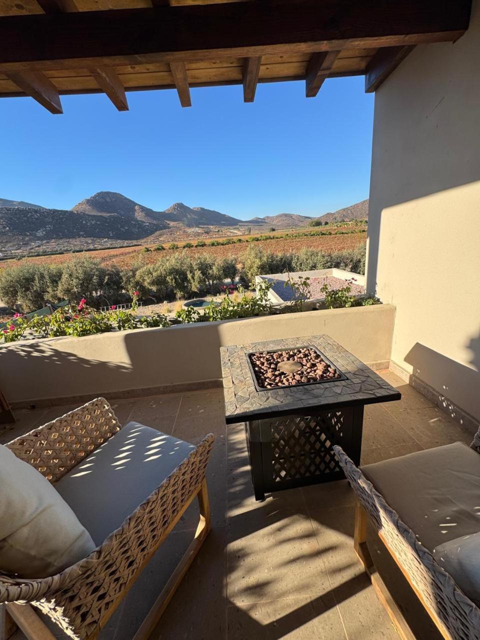 Hotel Flores De Sal-Valle De Guadalupe Esterno foto